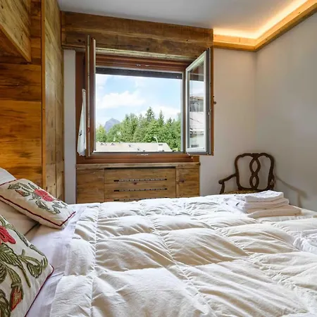 Luxury 3bdr With Private