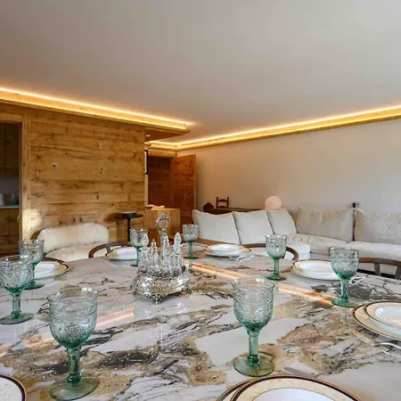Luxury 3bdr With Private *
